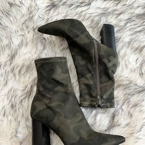 Worn once Jeffrey Campbell 6.5 neoprene green camo booties